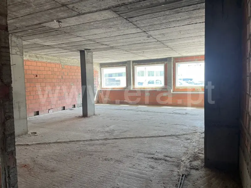 Loja à venda em Camarate, Unhos e Apelação, Loures — foto 4